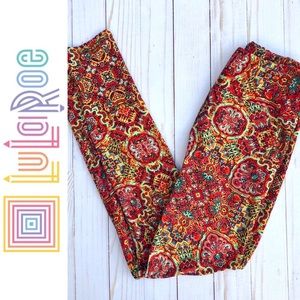 LuLaRoe Orange, Red Paisley Leggings Like New